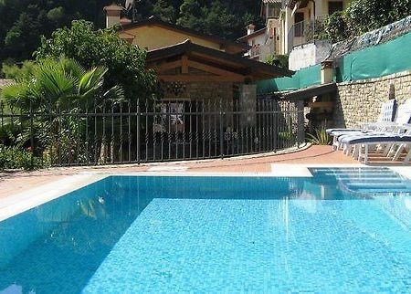 B&B Villa Fior Di Loto Лимоне-суль-Гарда Экстерьер фото