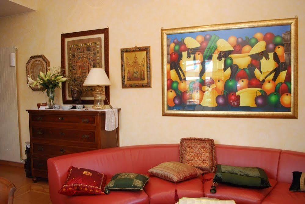 B&B Villa Fior Di Loto Лимоне-суль-Гарда Экстерьер фото